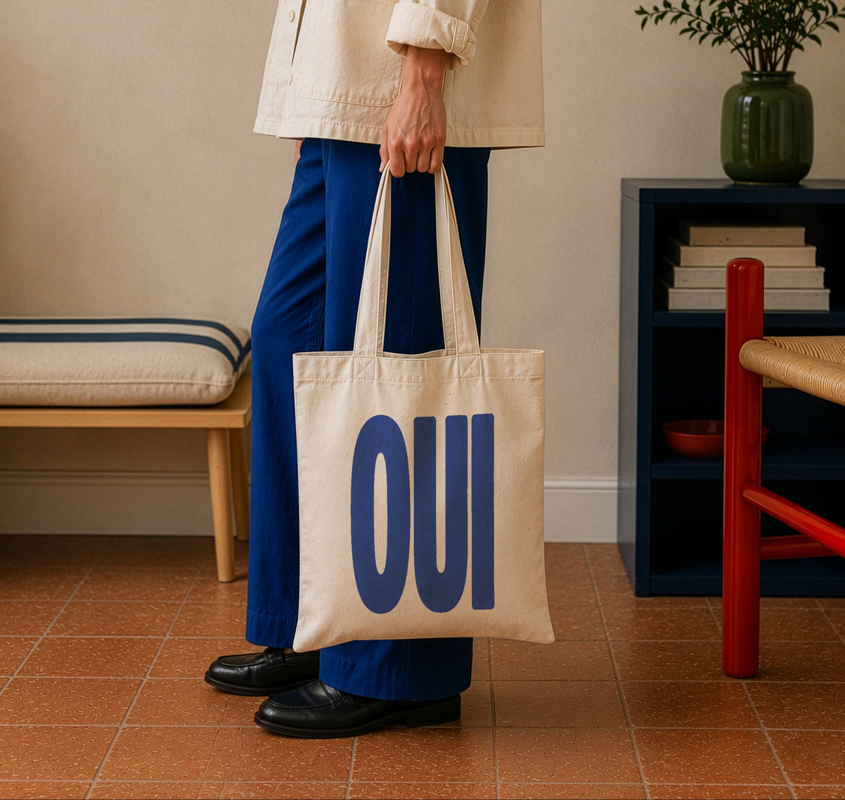 Oui Tote Bag