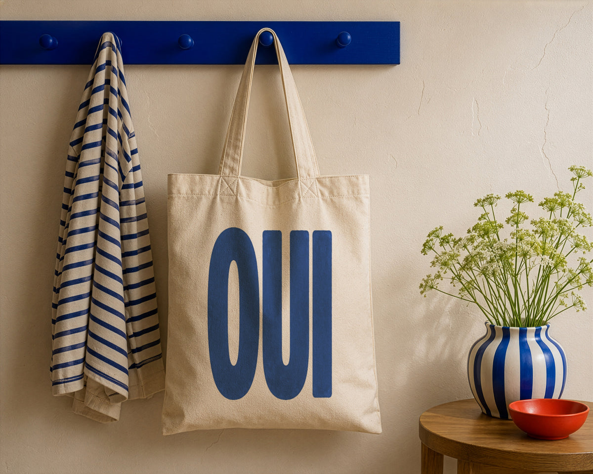 Oui Tote Bag